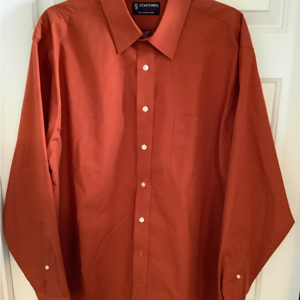 Stafford Izod, Van Heusen Men's Burnt 4 Dress Shirts